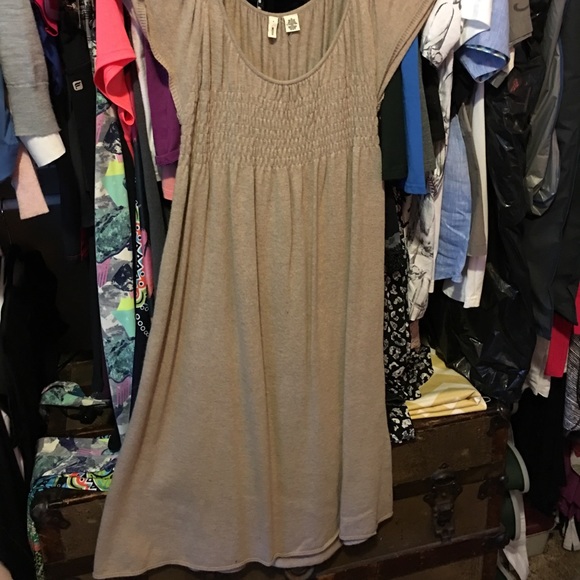 Tan Cashmere dress - Picture 1 of 2